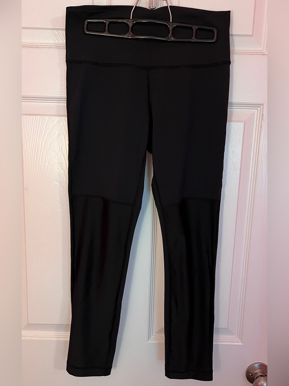 Lululemon Women’s size 8 black leggings
